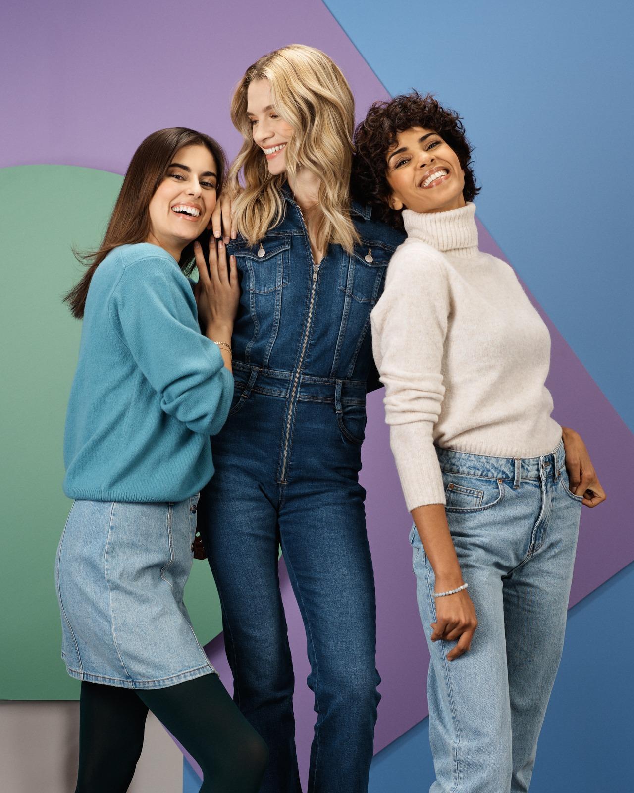 ✨ Retour en images sur notre dernière collection ✨

Découvrez des looks tendance qui subliment chaque chevelure avec style et modernité 💇‍♀️

Envie d’adopter l’un de ces styles ? Rendez-vous chez  ! 🌟
�