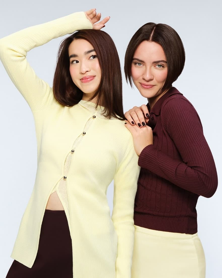 ✨ TIME TO SHINE – COLLECTION AUTOMNE-HIVER ✨

La team  vous souhaite un très bon réveillon du nouvel an et ses meilleurs vœux pour 2026 🎉 avec toujours plus de coiffures et de bons plans ! ☺️