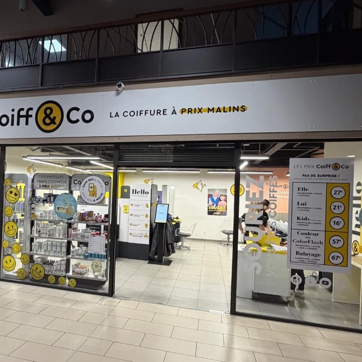 Vitrine Coiff&Co Loudéac