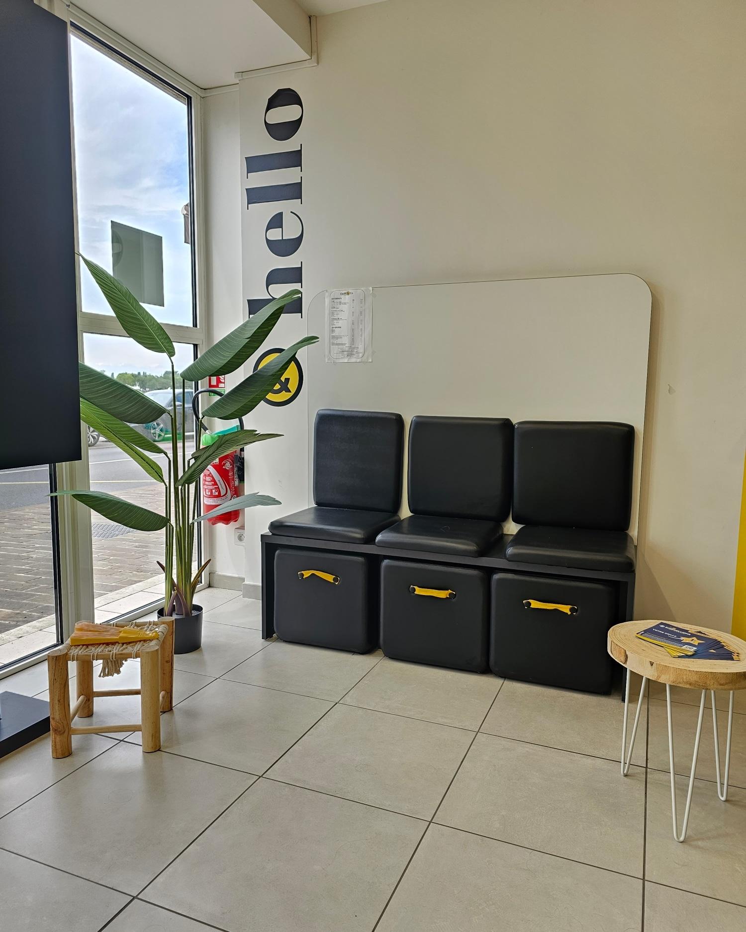 Espace attente intérieur